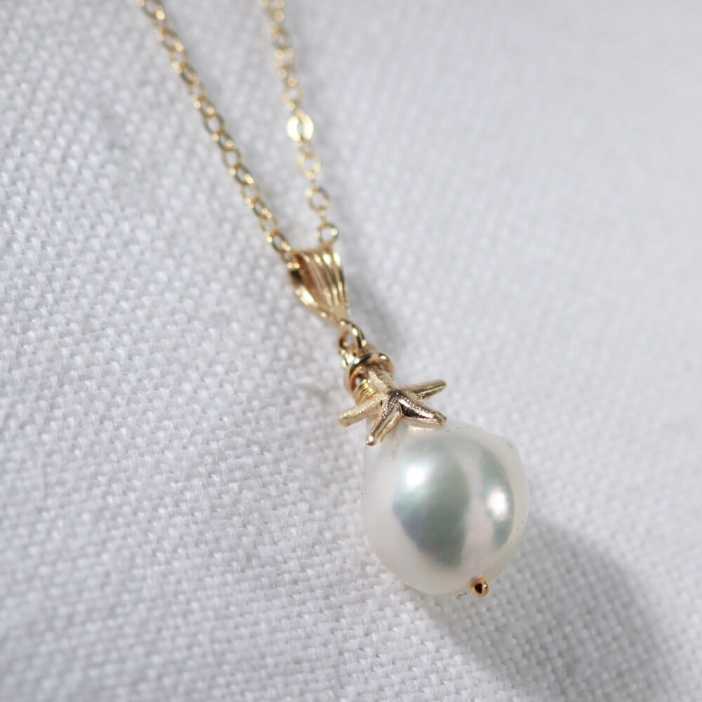 Baroque Pearl and starfish Necklace in 14kt gold filled