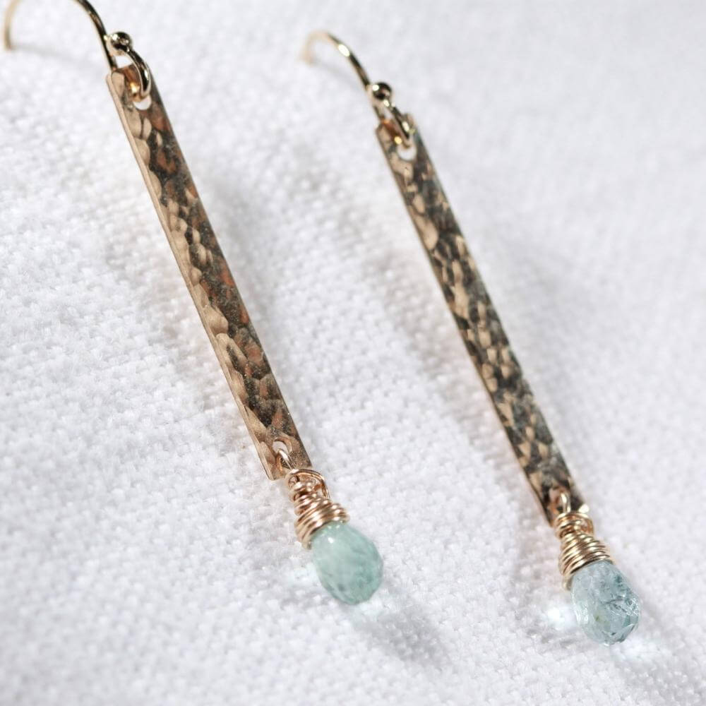 Aquamarine and Hammered bar earrings in 14kt gold filled
