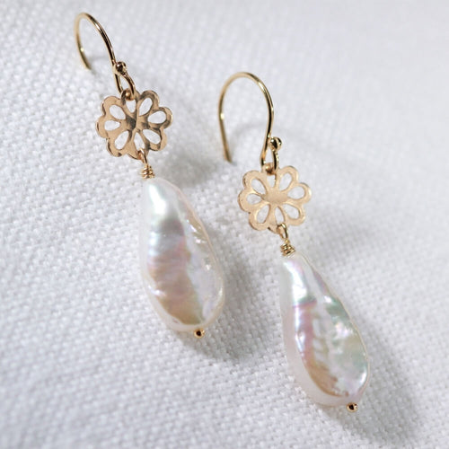 Freshwater Teardrop Pearl and hammered flower Earrings in 14 kt Gold Filled