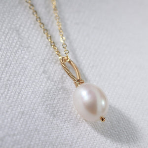 Freshwater Pearl Necklace in 14kt gold filled