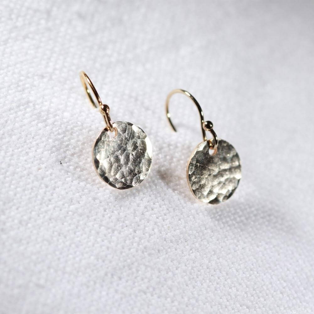Shiny Hammered disc Earrings in 14 kt Gold Filled