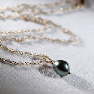 Tahitian Pearl pendant with beaded chin in 14 kt Gold-Filled