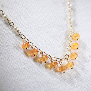 Spessartitne Mandarin Garnet and pearl charm necklace in 14 kt Gold-Filled