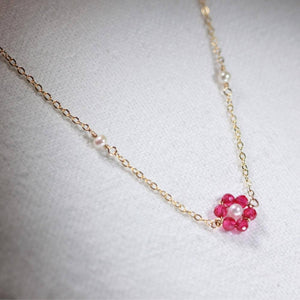 Tourmaline Rubilite Red gemstone flower pendant in 14 kt Gold-Filled