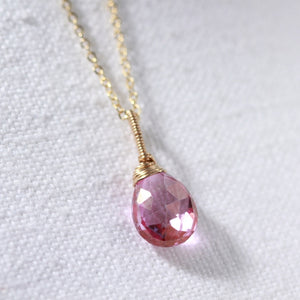Topaz - Pink briolette gemstone pendant Necklace in 14 kt Gold-Filled