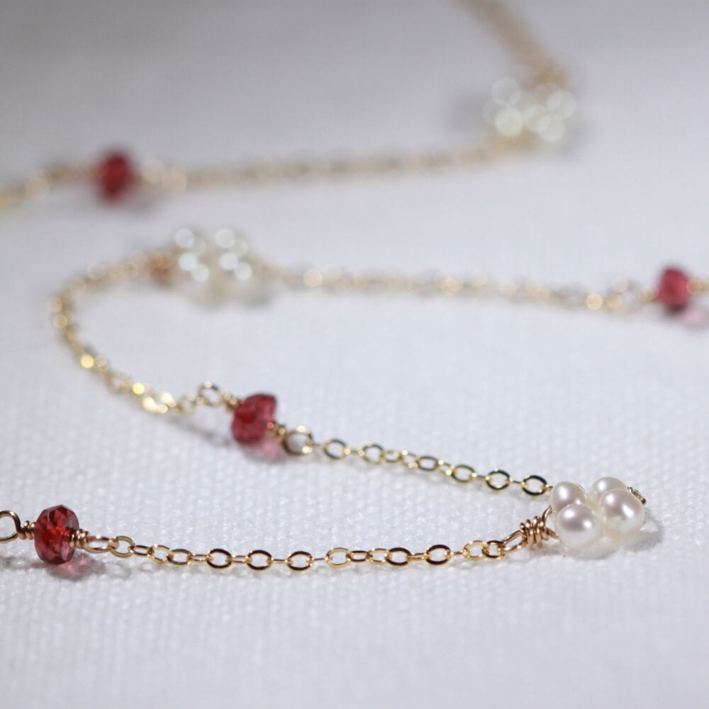 Garnet and Freshwater Pearl Link Necklace in 14kt Gold Filled