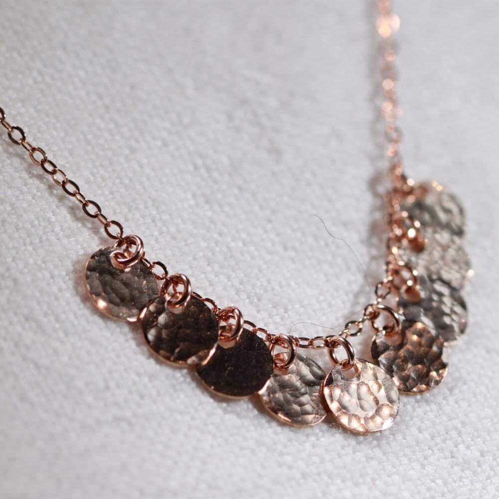 Shiny Hammered Disc Charm Necklace in 14Kt Rose Gold