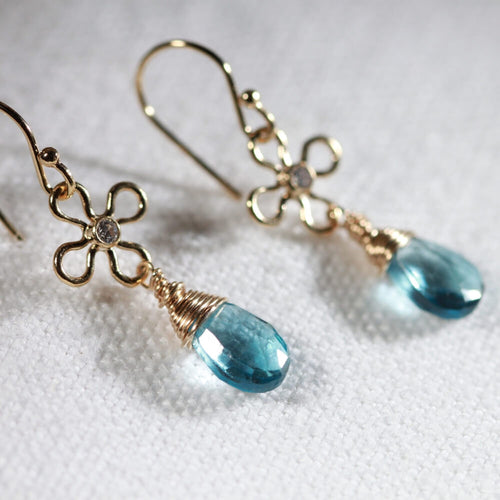 London Blue Topaz Dangle Earrings in 14 kt Gold Filled